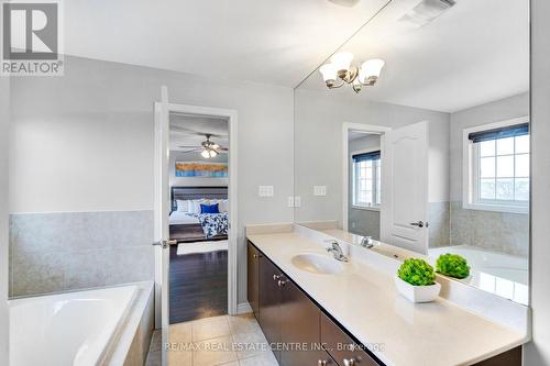 171 Gardenbrooke Trail, Brampton, ON - Indoor Photo Showing Bathroom