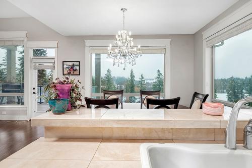 3888 Salmon River Road, Falkland, BC - Indoor Photo Showing Dining Room