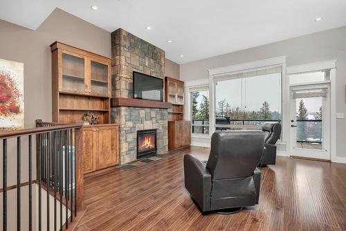 3888 Salmon River Road, Falkland, BC - Indoor With Fireplace