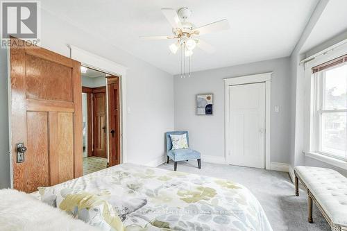 113 Kensington Avenue N, Hamilton, ON - Indoor Photo Showing Bedroom