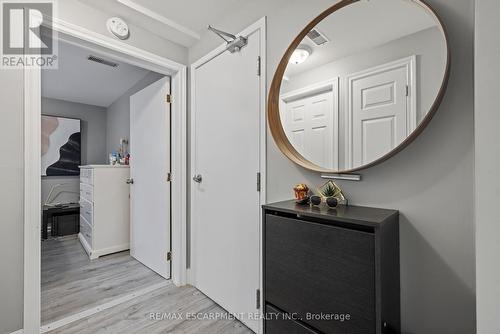 107 Horning Drive, Hamilton, ON - Indoor Photo Showing Other Room