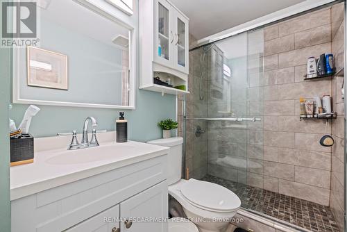 107 Horning Drive, Hamilton, ON - Indoor Photo Showing Bathroom