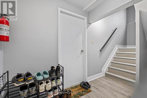 107 Horning Drive, Hamilton, ON - Indoor Photo Showing Other Room