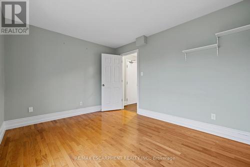 107 Horning Drive, Hamilton, ON - Indoor Photo Showing Other Room