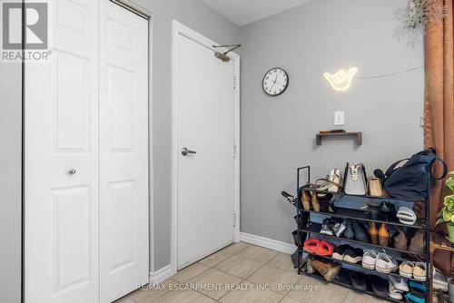 107 Horning Drive, Hamilton, ON - Indoor Photo Showing Other Room