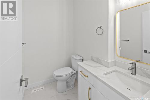 715 Kenaschuk Link, Saskatoon, SK - Indoor Photo Showing Bathroom