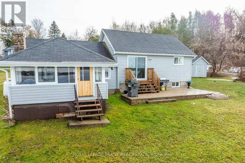 798 Simcoe Street, Smith-Ennismore-Lakefield, ON - Outdoor