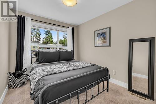 1170 Brant Avenue Unit# 8, Kelowna, BC - Indoor Photo Showing Bedroom