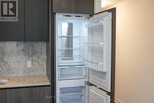 3315 - 108 Peter Street, Toronto, ON - Indoor