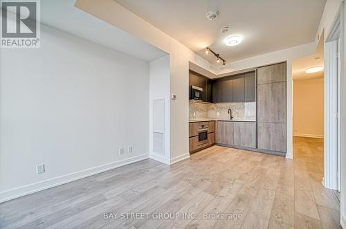 3315 - 108 Peter Street, Toronto, ON - Indoor Photo Showing Kitchen