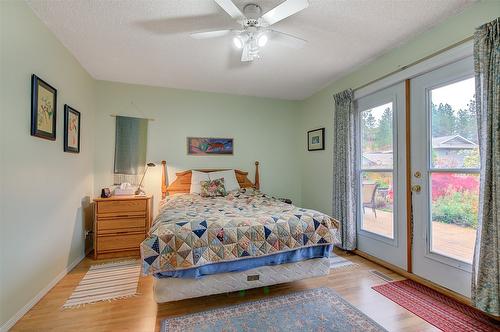 3115 Shannon Court, West Kelowna, BC - Indoor Photo Showing Bedroom