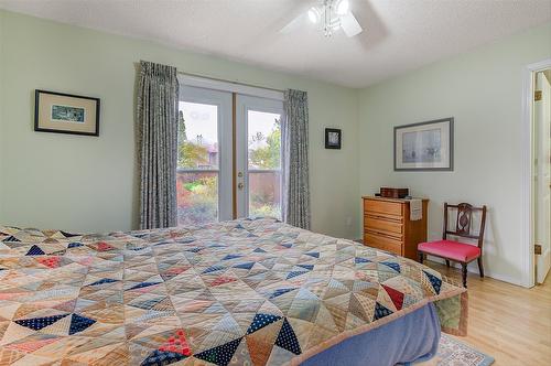 3115 Shannon Court, West Kelowna, BC - Indoor Photo Showing Bedroom