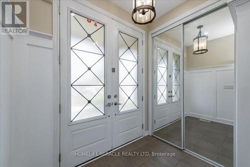 30 Michaelis Street, New Tecumseth, ON - Indoor Photo Showing Other Room