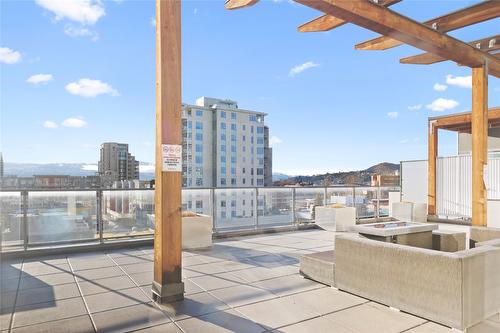 511-1290 St. Paul Street, Kelowna, BC - Outdoor With View