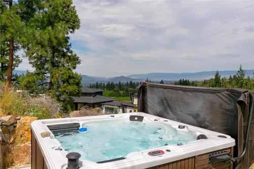 21-1150 Mission Ridge Road, Kelowna, BC - Outdoor With View