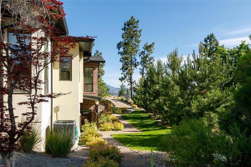 21-1150 Mission Ridge Road, Kelowna, BC - Outdoor