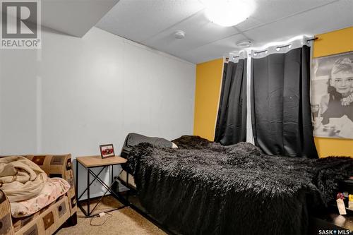 3704 Sherwood Drive, Regina, SK - Indoor Photo Showing Bedroom