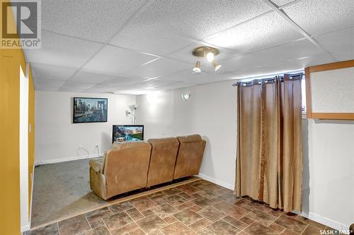 3704 Sherwood Drive, Regina, SK - Indoor