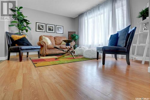 3704 Sherwood Drive, Regina, SK - Indoor Photo Showing Living Room