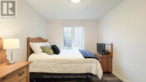 56 Albert Street, West Perth (65 - Town Of Mitchell), ON - Indoor Photo Showing Bedroom