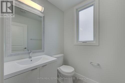 33 - 990 Deveron Crescent, London, ON - Indoor Photo Showing Bathroom