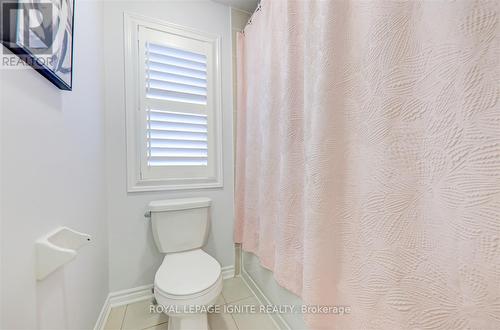 94 Elmhurst Street, Scugog, ON - Indoor Photo Showing Bathroom