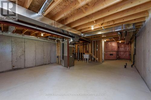 3985 Crown Street, Lincoln, ON - Indoor Photo Showing Basement