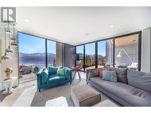 Lower level family/rec room - 3985 Beachview Drive, West Kelowna, BC - Indoor Photo Showing Living Room