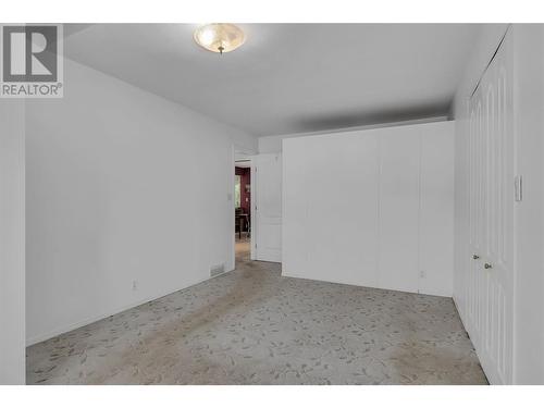 1980 Ethel Street, Kelowna, BC - Indoor Photo Showing Other Room