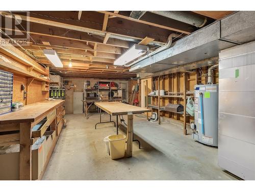 1980 Ethel Street, Kelowna, BC - Indoor Photo Showing Basement