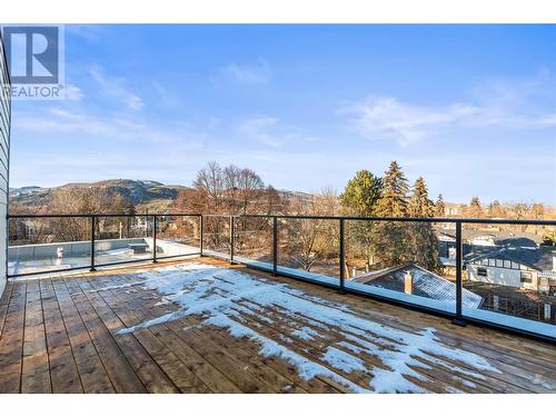 Roof Top Private Patio with Glass Offering Unobstructed Views - 3907 26 Street Unit# 1, Vernon, BC - Outdoor