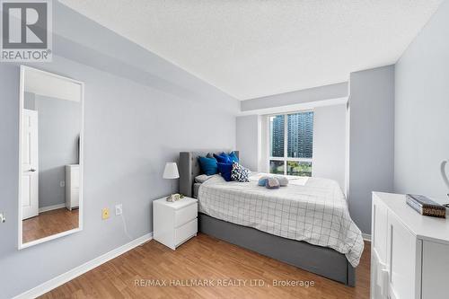 602 - 22 Olive Avenue, Toronto, ON - Indoor Photo Showing Bedroom