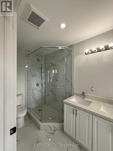 17 Malta Street, Toronto, ON - Indoor Photo Showing Bathroom