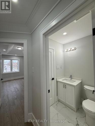 17 Malta Street, Toronto, ON - Indoor Photo Showing Bathroom