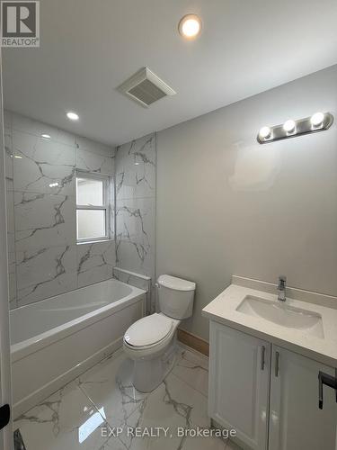 17 Malta Street, Toronto, ON - Indoor Photo Showing Bathroom