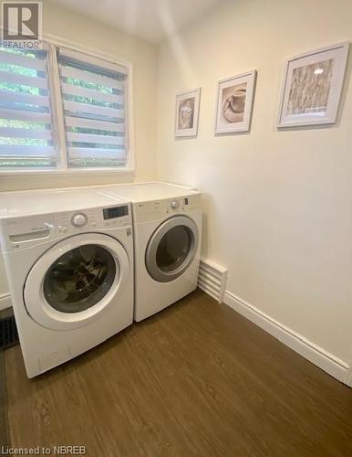 141 Fifth Avenue W, North Bay, ON - Indoor Photo Showing Laundry Room