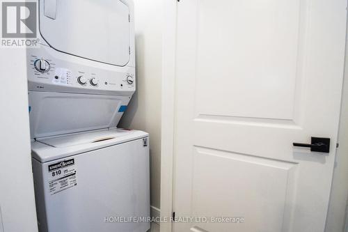 25 Meredith Drive, St. Catharines, ON - Indoor Photo Showing Laundry Room