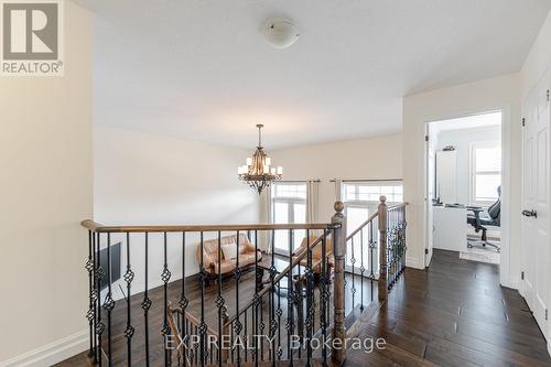 8799 Dogwood Crescent, Niagara Falls, ON - Indoor Photo Showing Other Room