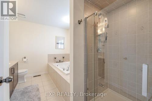 8799 Dogwood Crescent, Niagara Falls, ON - Indoor Photo Showing Bathroom