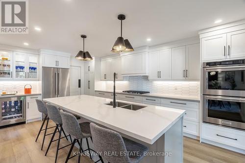 387 Mississauga Street, Niagara-On-The-Lake, ON - Indoor Photo Showing Kitchen With Stainless Steel Kitchen With Double Sink With Upgraded Kitchen