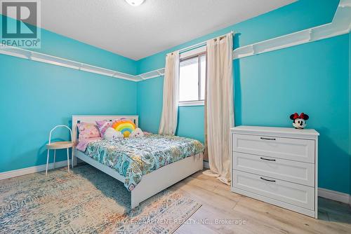 76 Redfern Avenue, Hamilton, ON - Indoor Photo Showing Bedroom