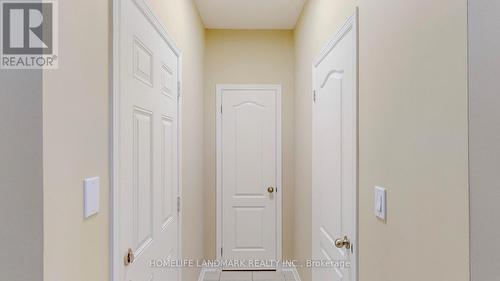 250 Lormont Boulevard W, Hamilton, ON - Indoor Photo Showing Other Room