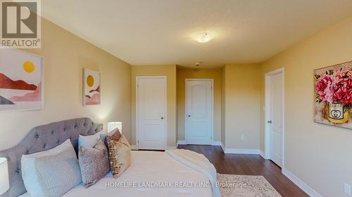 250 Lormont Boulevard W, Hamilton, ON - Indoor Photo Showing Bedroom