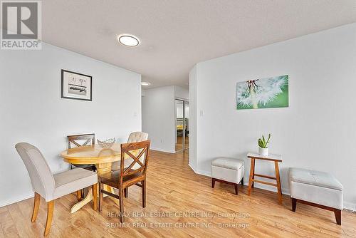 1808 - 550 Webb Drive, Mississauga, ON - Indoor Photo Showing Dining Room