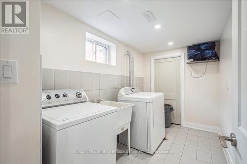 14 Ramsbury Road, Toronto, ON - Indoor Photo Showing Laundry Room