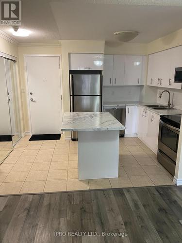 705 - 3880 Duke Of York Boulevard, Mississauga, ON - Indoor Photo Showing Kitchen With Stainless Steel Kitchen