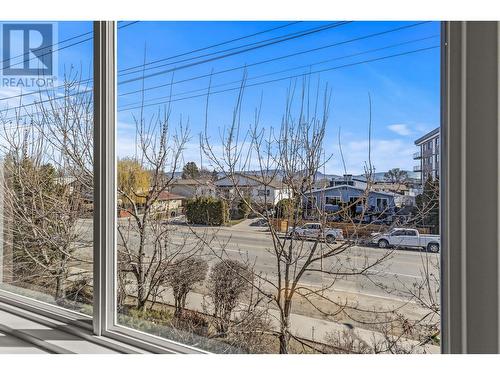 Views East to mature landscape - 3000 Richter Street Unit# 21, Kelowna, BC - 