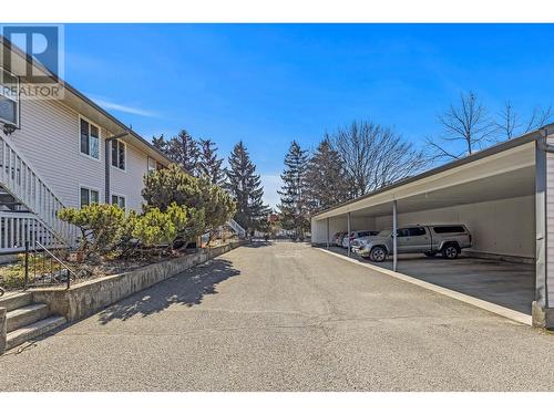 3000 Richter Street Unit# 21, Kelowna, BC - Outdoor