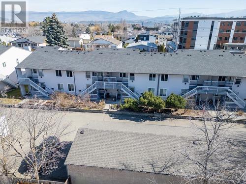 3000 Richter Street Unit# 21, Kelowna, BC - Outdoor