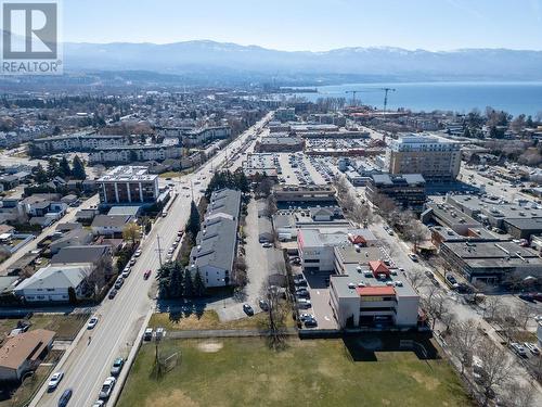 3000 Richter Street Unit# 21, Kelowna, BC - Outdoor With View